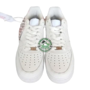 Nike Air Force 1 Low 07 Triple White - Front